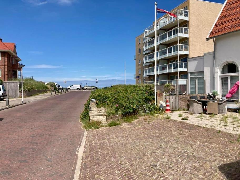 Beachhouse Stranddistel 100M From The Beach Apartment Noordwijk Luaran gambar